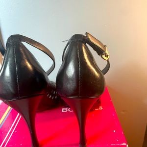 Women BCBG Black Heels